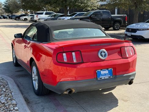 Used 2012 Ford Mustang V6 image 3