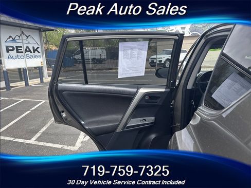 Used 2015 Toyota RAV4 LE image 22