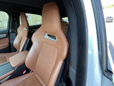 Used 2026 Jaguar F-PACE R-Dynamic S AWD/4WD image 18