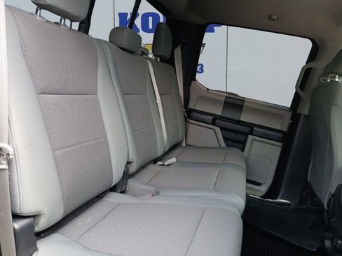 Used 2019 Ford F250 XL w/ STX Appearance Package image 18