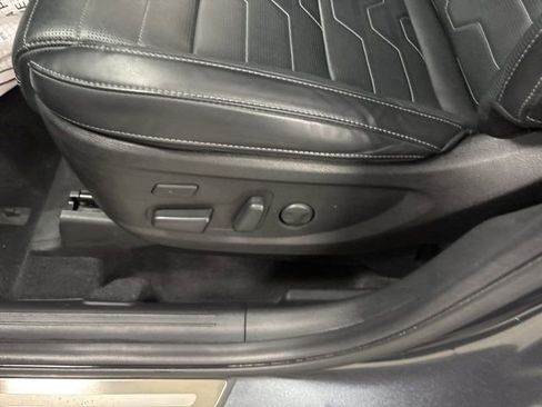 Used 2021 Kia Telluride SX w/ SX Prestige Package image 22