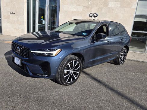 Used 2024 Volvo XC60 B5 Plus image 2