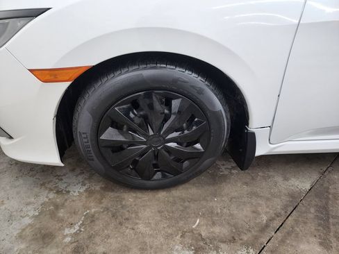 Used 2020 Honda Civic LX image 34