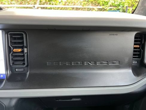 Used 2022 Ford Bronco Badlands AWD/4WD image 25
