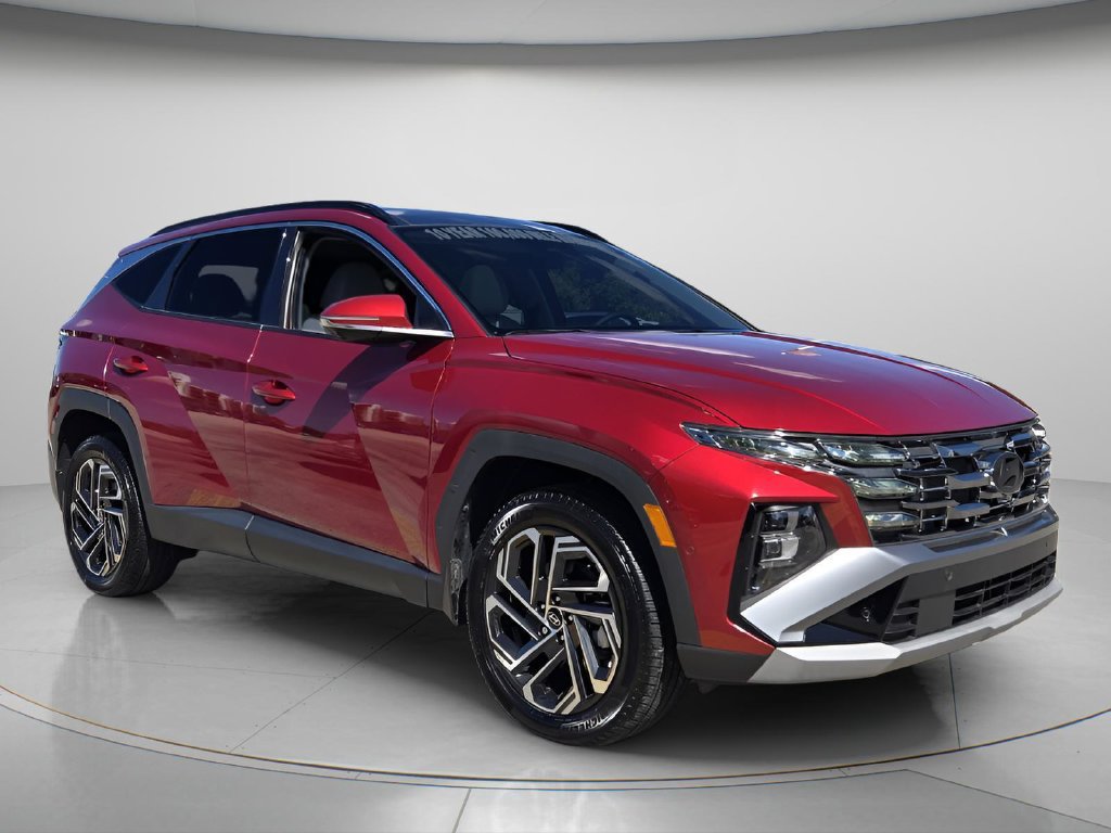 Certified 2025 Hyundai Tucson Limited AWD/4WD image 9