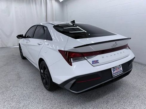 Used 2026 Hyundai Elantra Sport FWD image 4