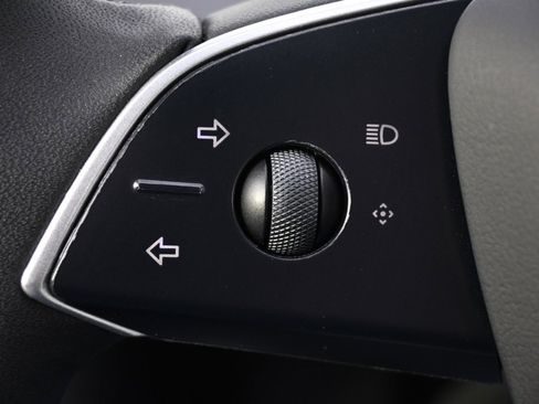 Used 2025 Tesla Model 3 Long Range image 31