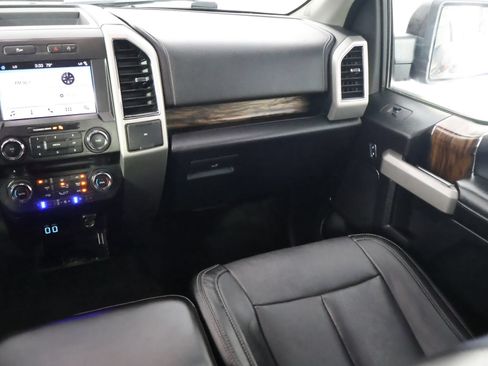 Used 2018 Ford F150 Lariat AWD/4WD image 27