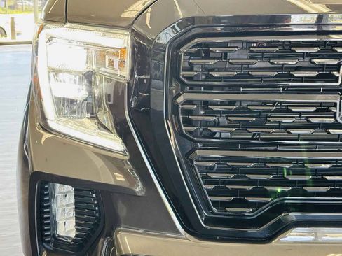 Used 2021 GMC Sierra 1500 Elevation AWD/4WD image 23