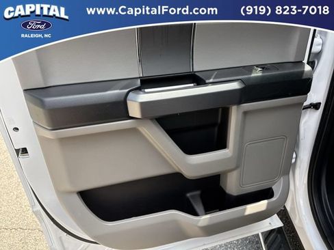 Used 2020 Ford F150 XLT w/ Equipment Group 302A Luxury AWD/4WD image 17