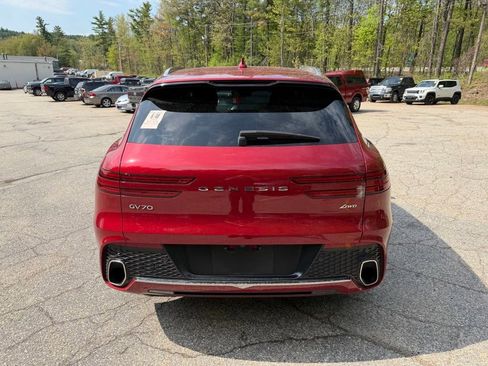 Used 2023 Genesis GV70 2.5T AWD/4WD image 10
