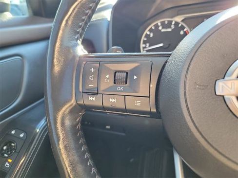 Certified 2022 Nissan Rogue SV w/ SV Premium Package image 25