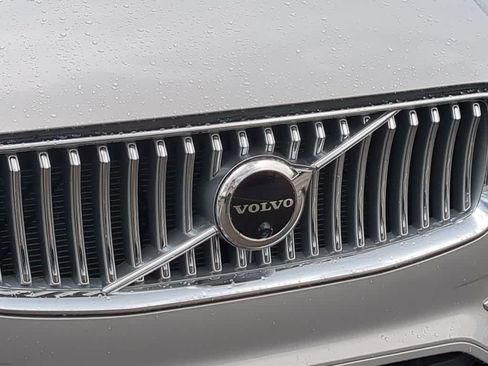 Certified 2023 Volvo XC90 B6 Plus w/ Protection Package Premier AWD/4WD image 11