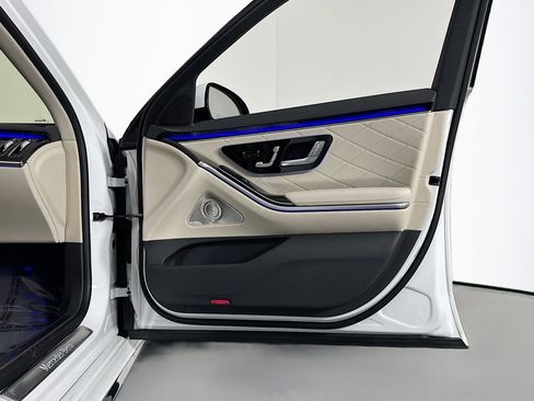 New 2026 Mercedes-Benz S 580 4MATIC Sedan image 23