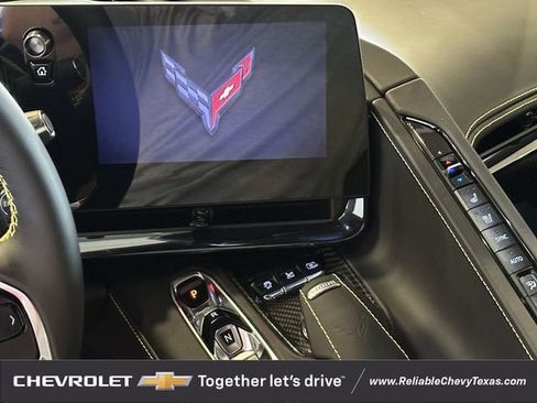 New 2025 Chevrolet Corvette Z06 RWD image 17