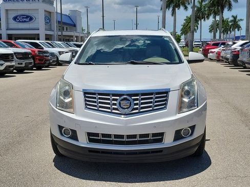 Used 2015 Cadillac SRX Performance w/ Driver Awareness Package FWD image 2