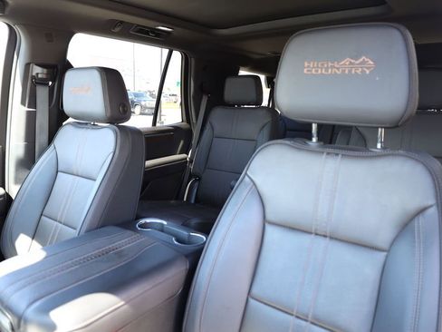 Used 2025 Chevrolet Tahoe High Country w/ Sun And Tow Package AWD/4WD image 16