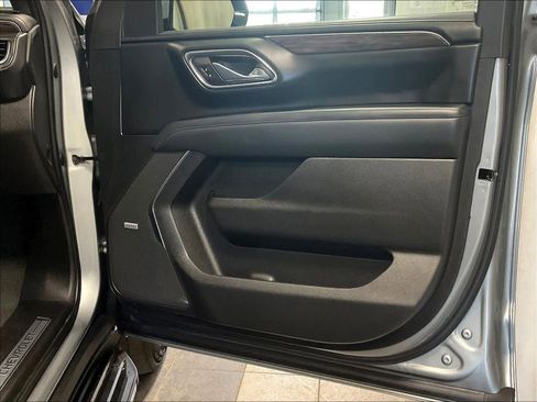 Used 2023 Chevrolet Tahoe LT w/ LT Signature Plus Package image 12