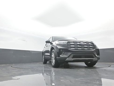 New 2026 Ford Explorer Active w/ Active Comfort Package image 29