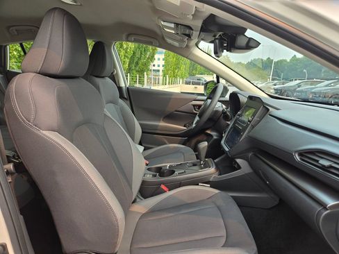 Used 2025 Subaru Impreza 2.0i AWD/4WD image 11