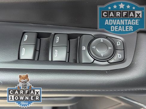 Used 2025 Chevrolet Tahoe Z71 AWD/4WD image 16