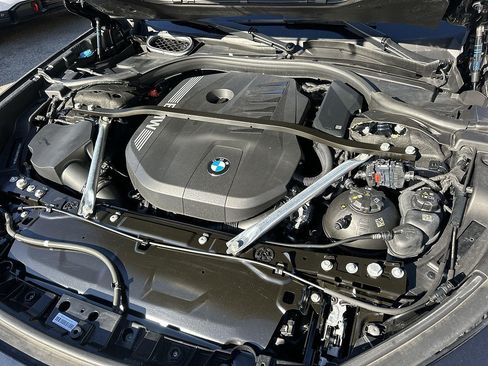 Used 2024 BMW 740i RWD image 30