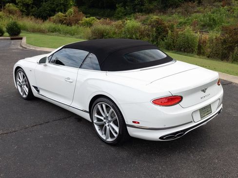 Used 2021 Bentley Continental GT V8 AWD/4WD image 66