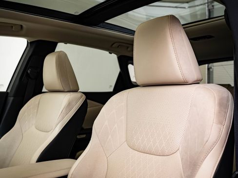 Certified 2024 Lexus RX 350 AWD image 20