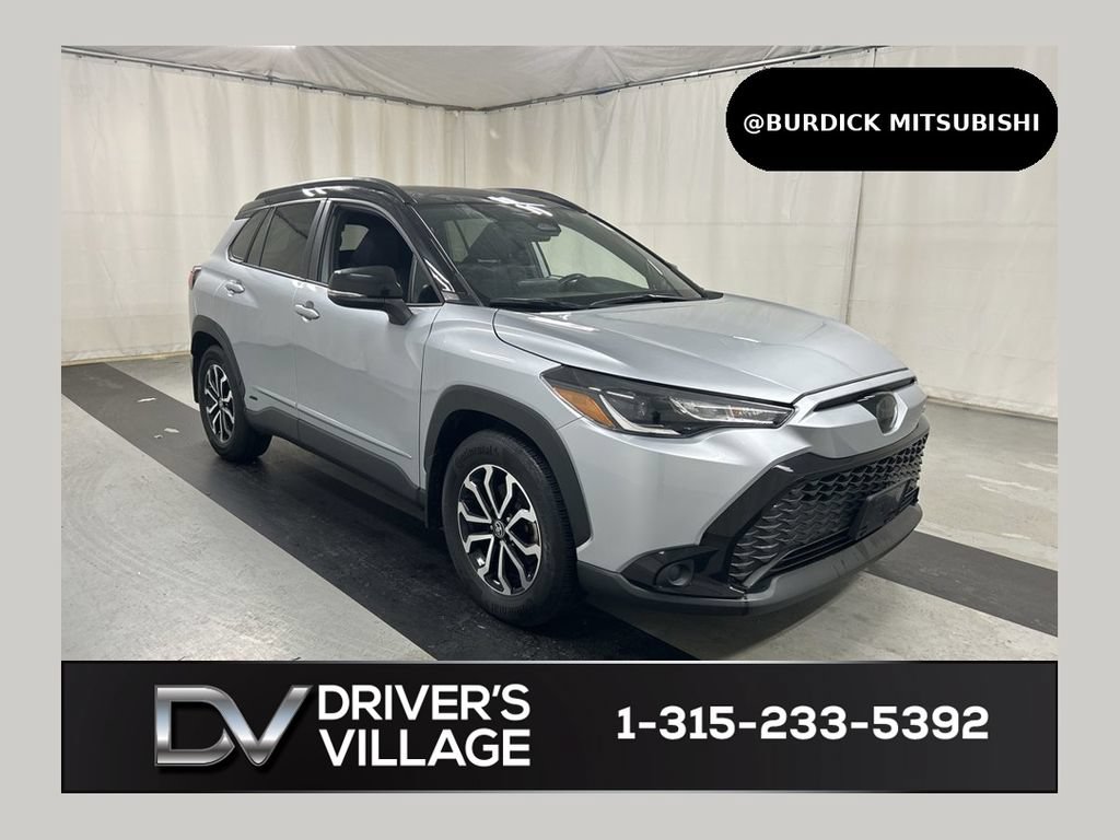 Used 2023 Toyota Corolla Cross AWD Hybrid w/ Moonroof Package image 1