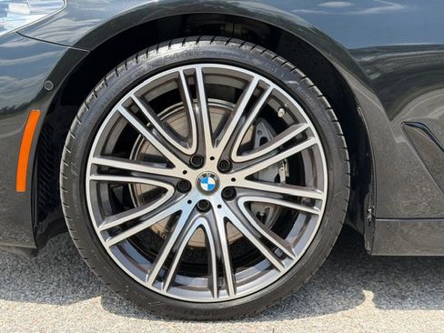 Used 2020 BMW 540i w/ M Sport Package image 8