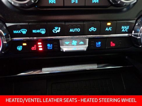 Used 2024 Ford F150 Platinum image 4