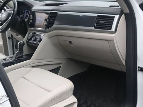 Used 2021 Volkswagen Atlas SEL R-Line FWD image 28