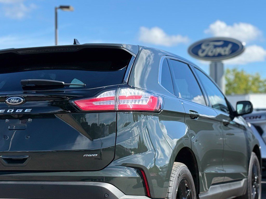 Used 2023 Ford Edge SEL w/ Convenience Package AWD/4WD image 34