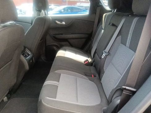 Used 2025 Chevrolet Blazer LT AWD/4WD image 26