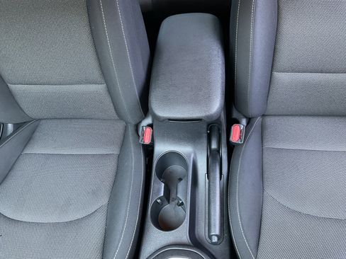 Used 2024 Kia Forte LXS image 18