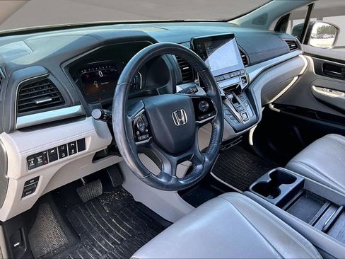 Used 2020 Honda Odyssey Touring image 16