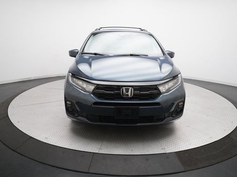 Certified 2025 Honda Odyssey Touring image 11