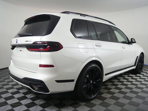 New 2027 BMW X7 xDrive40i w/ Executive Package AWD/4WD image 3