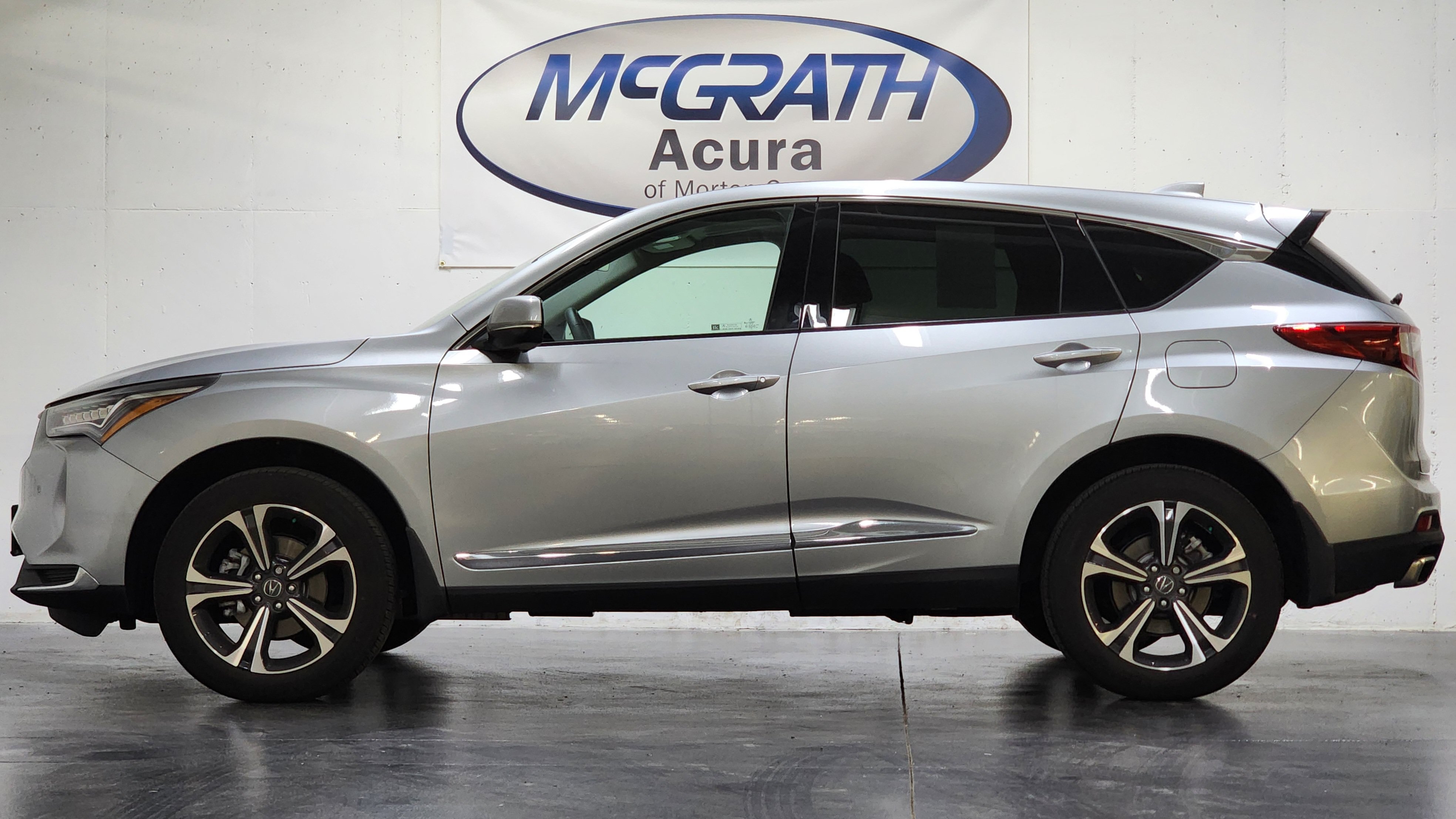 Certified 2025 Acura RDX w/ Technology Package AWD/4WD image 11