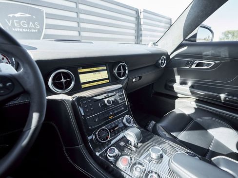 Used 2012 Mercedes-Benz SLS AMG Coupe image 60