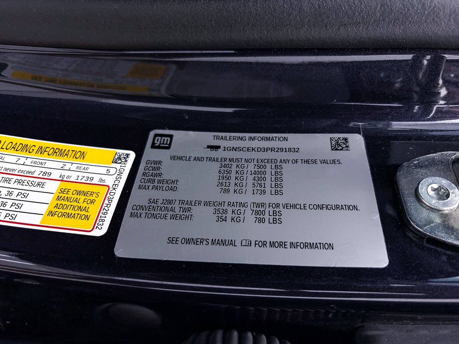 Used 2023 Chevrolet Suburban RST w/ Luxury Package RWD image 43