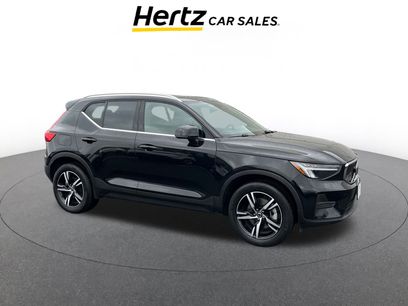 Used 2024 Volvo XC40 B5 Core