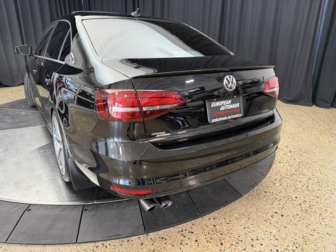 Used 2017 Volkswagen Jetta SEL image 10