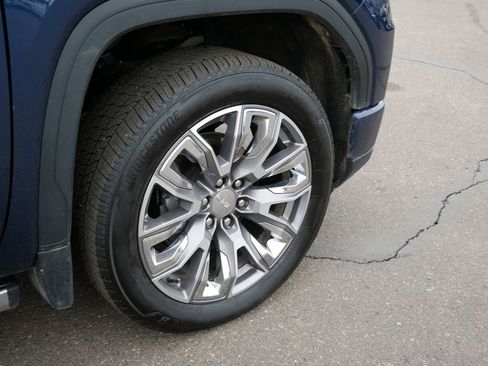 Used 2022 GMC Sierra 1500 Denali w/ Denali Reserve Package image 9