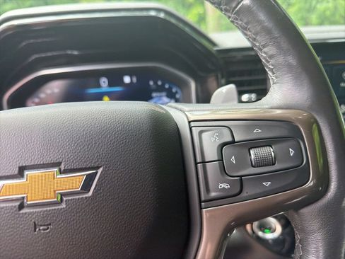Used 2022 Chevrolet Silverado 1500 High Country w/ High Country Premium Package AWD/4WD image 21