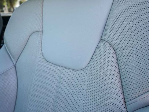 Certified 2023 Kia Telluride EX image 24