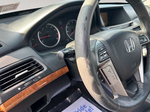 Used 2012 Honda Accord EX-L image 9