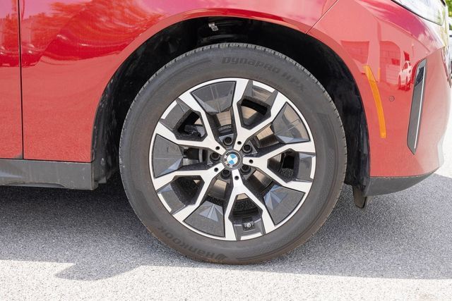 Used 2025 BMW X3 xDrive30i AWD/4WD image 11