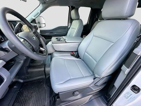 New 2026 Ford F550 4x4 Supercab Super Duty image 13