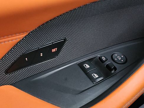 Used 2022 BMW M4 Competition w/ M Carbon Exterior Package RWD image 25